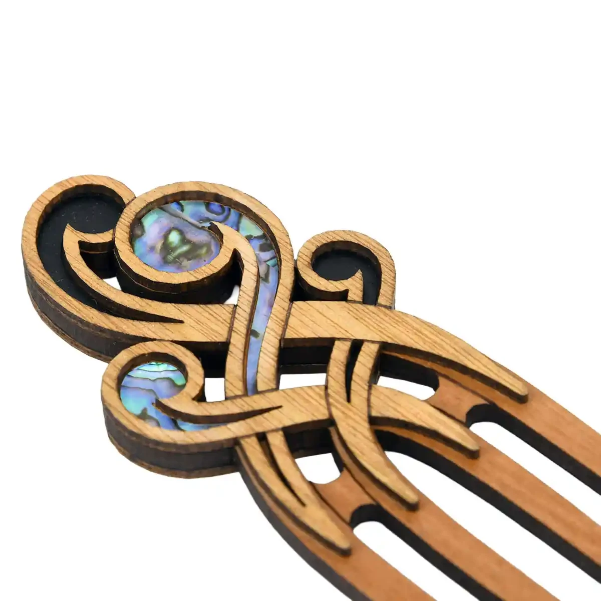 Heru Māori hair comb, 4 pin