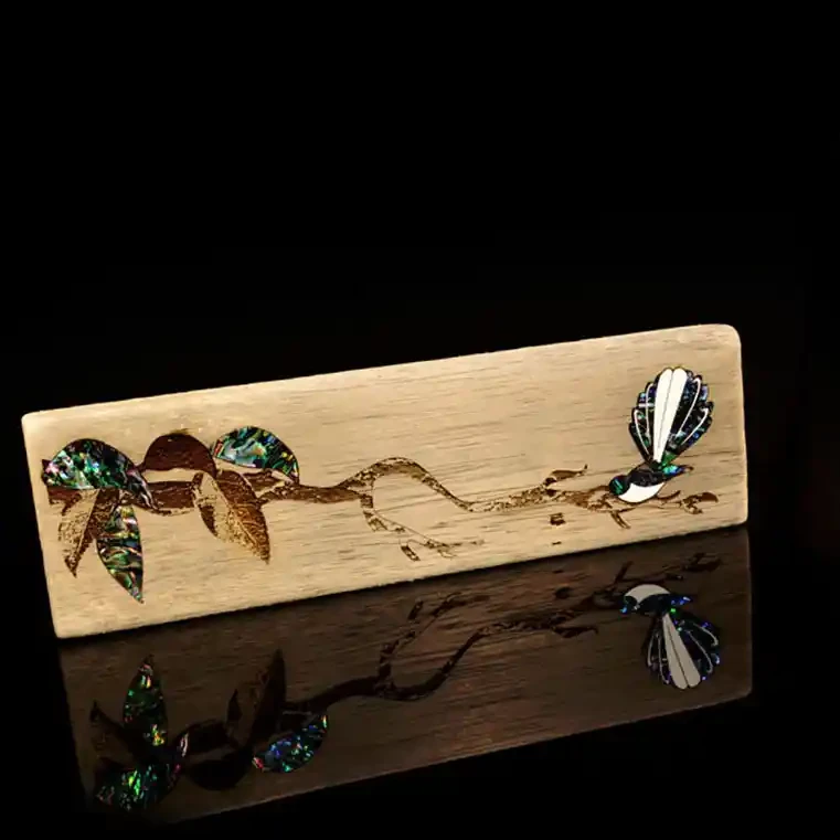 Recycled wood with fantail