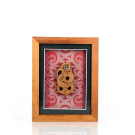 Small framed Māori manaia