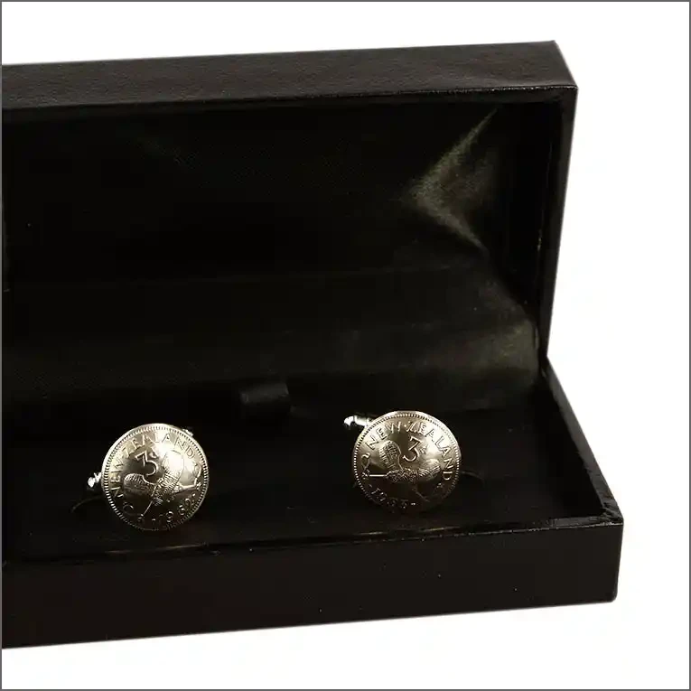 Coin cufflinks: Threepence
