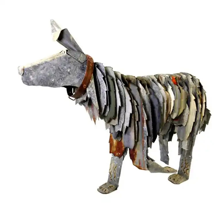 Corrugated iron dog