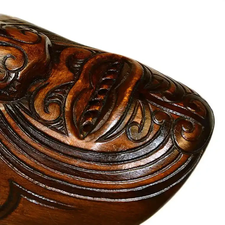 Large Māori waka mask