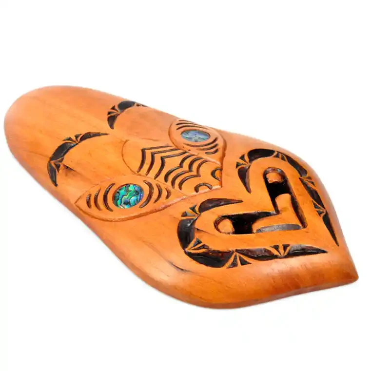 Māori tu mask