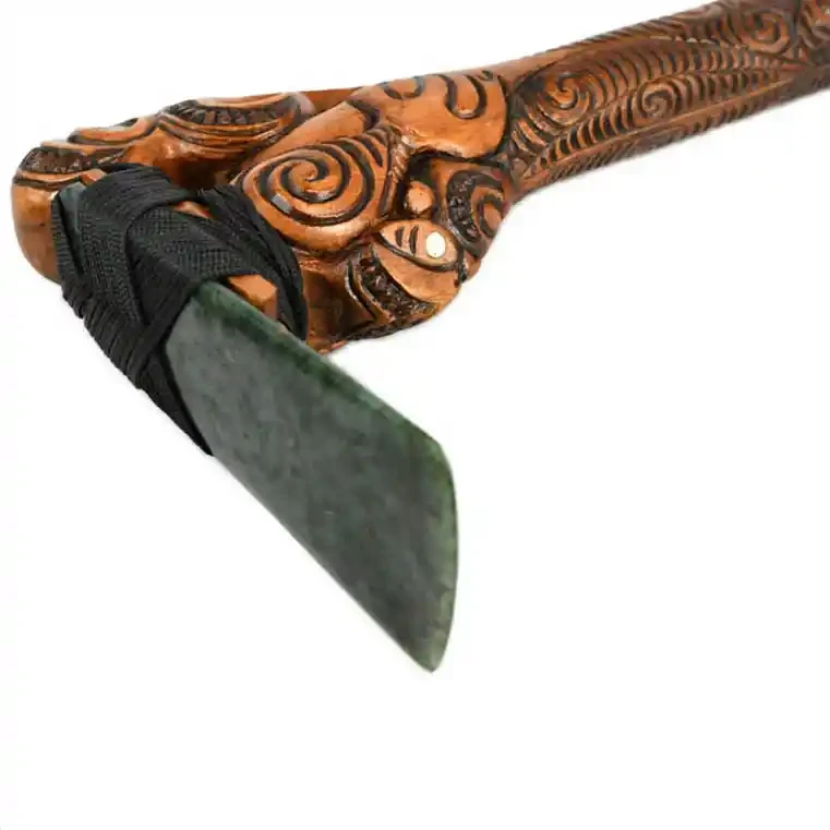 Māori toki Pou Tangata