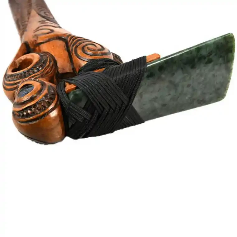 Māori toki Pou Tangata
