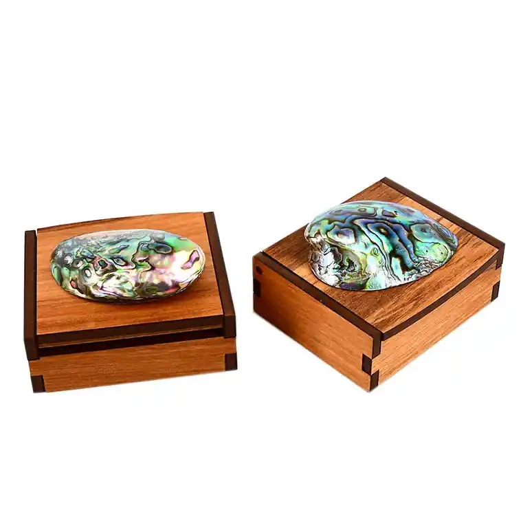 Rimu gift box with paua