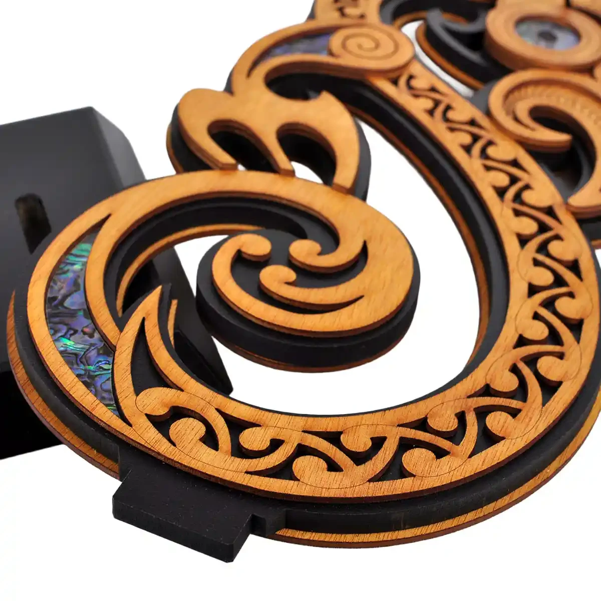 Large manaia trophy with engraving