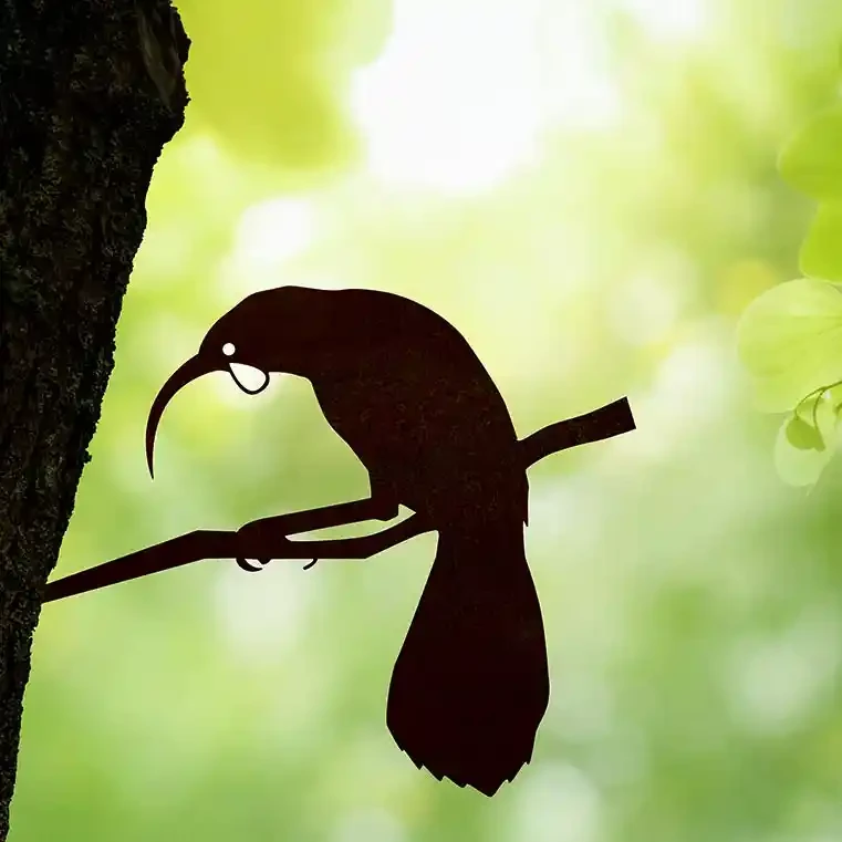 Metalbird silhouette of Huia