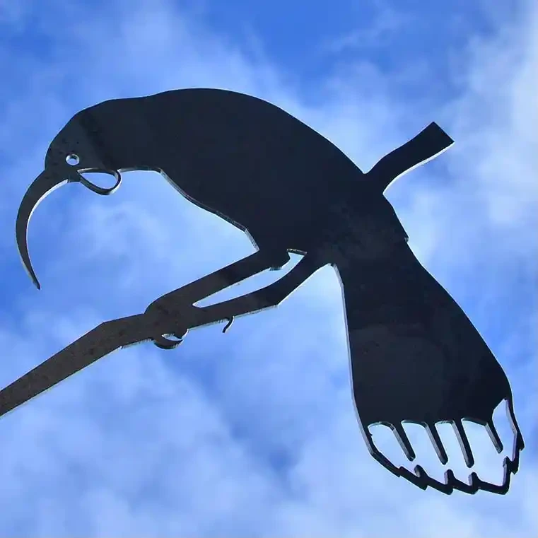 Metalbird silhouette of Huia