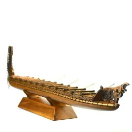 Authentic Māori waka
