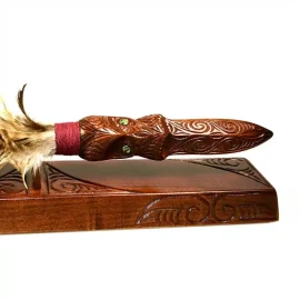 Māori taiaha on stand