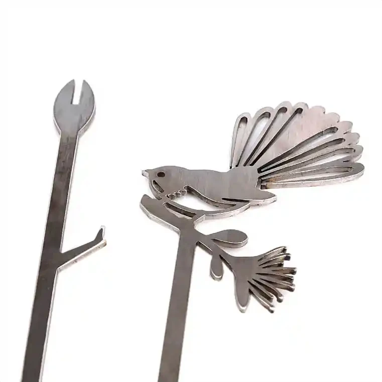 Metalbird fantail plant stake