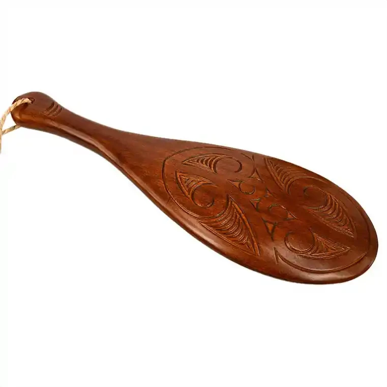 Large wooden mere club