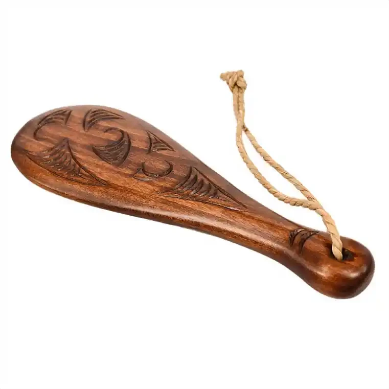 Small wooden mere club