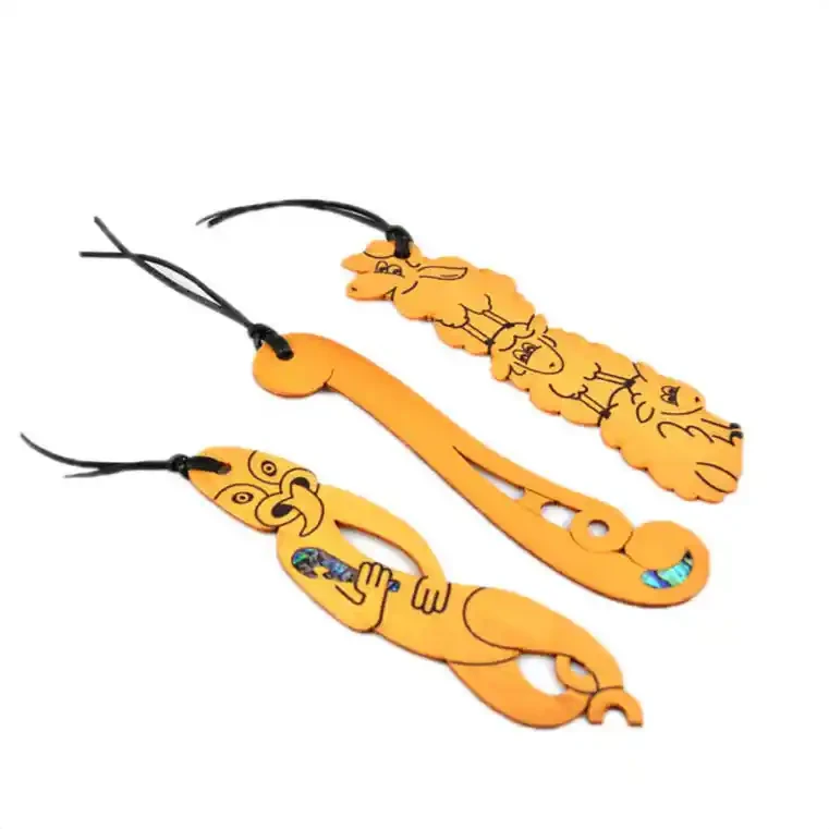 Bamboo bookmarks with kiwi designs