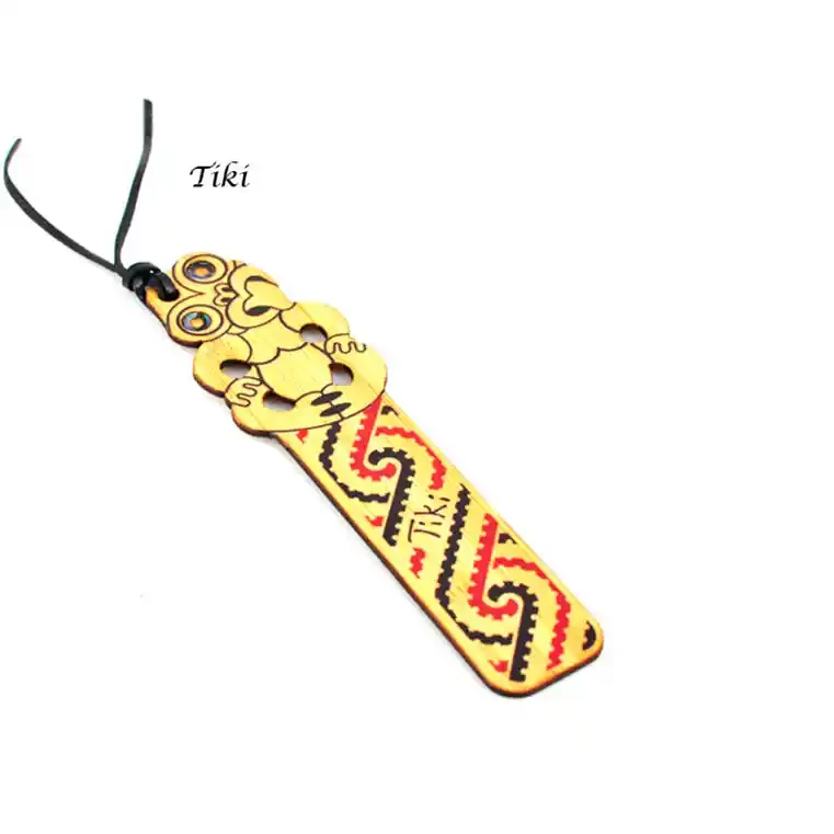 Bamboo bookmarks with kiwi designs