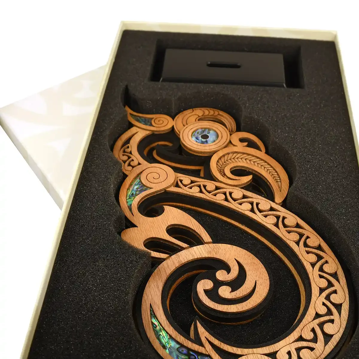 Māori Manaia trophy