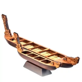 Māori waka