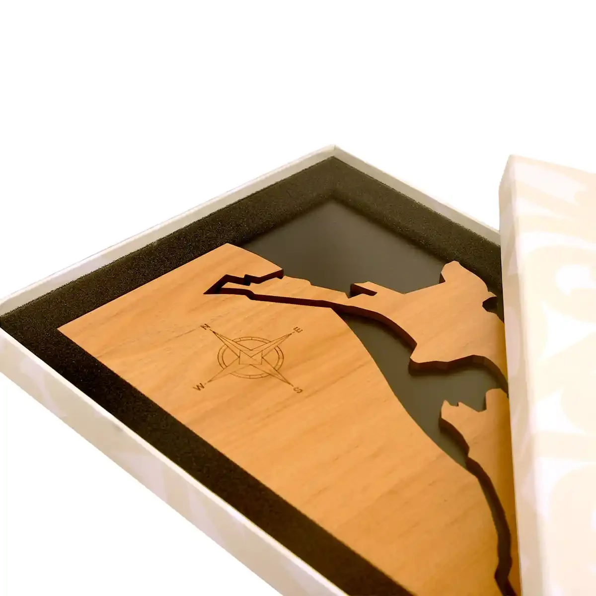 Māori wall art from rimu veneer Aotearoa - NZ