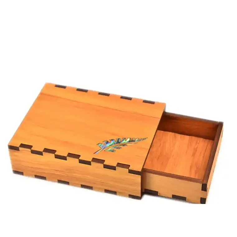 Rimu business card holder
