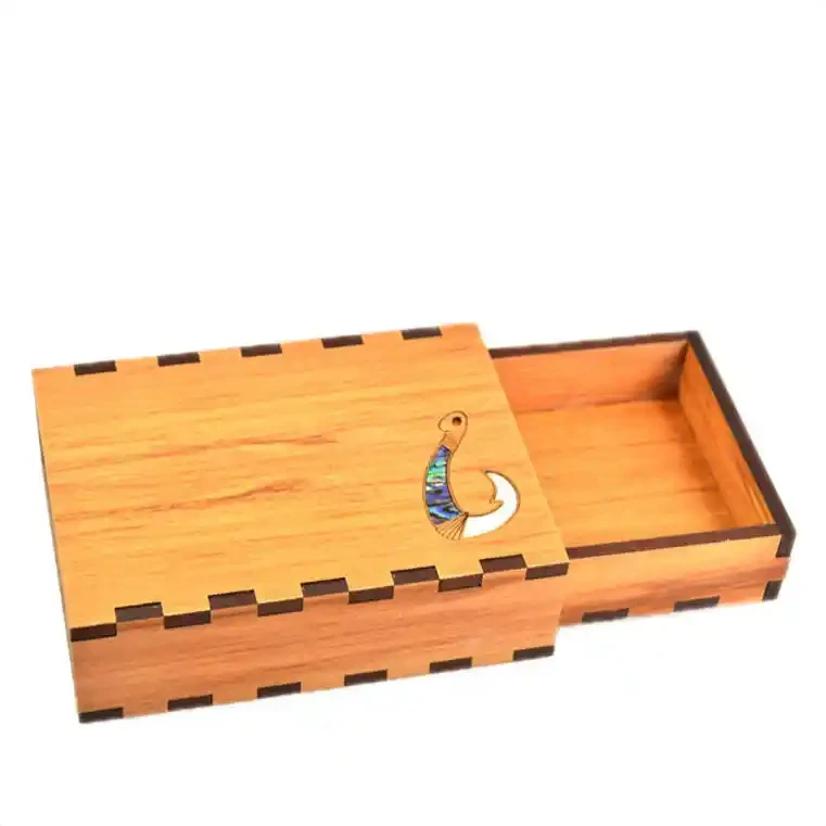 Rimu business card holder