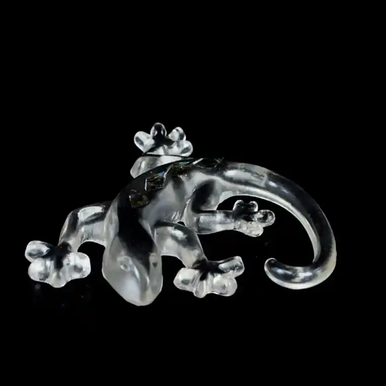 Glass gecko gifts, shiny finish