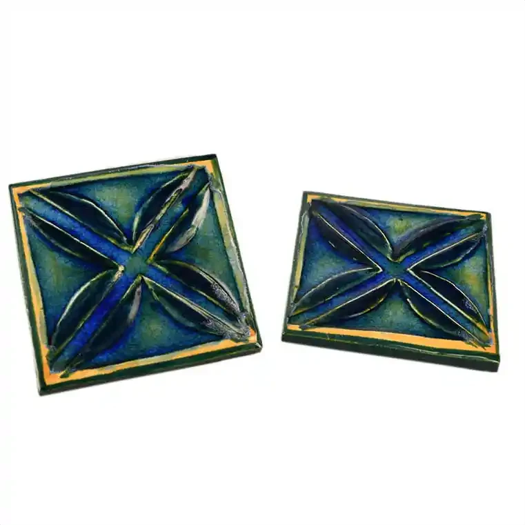 Ceramic tile with tapa