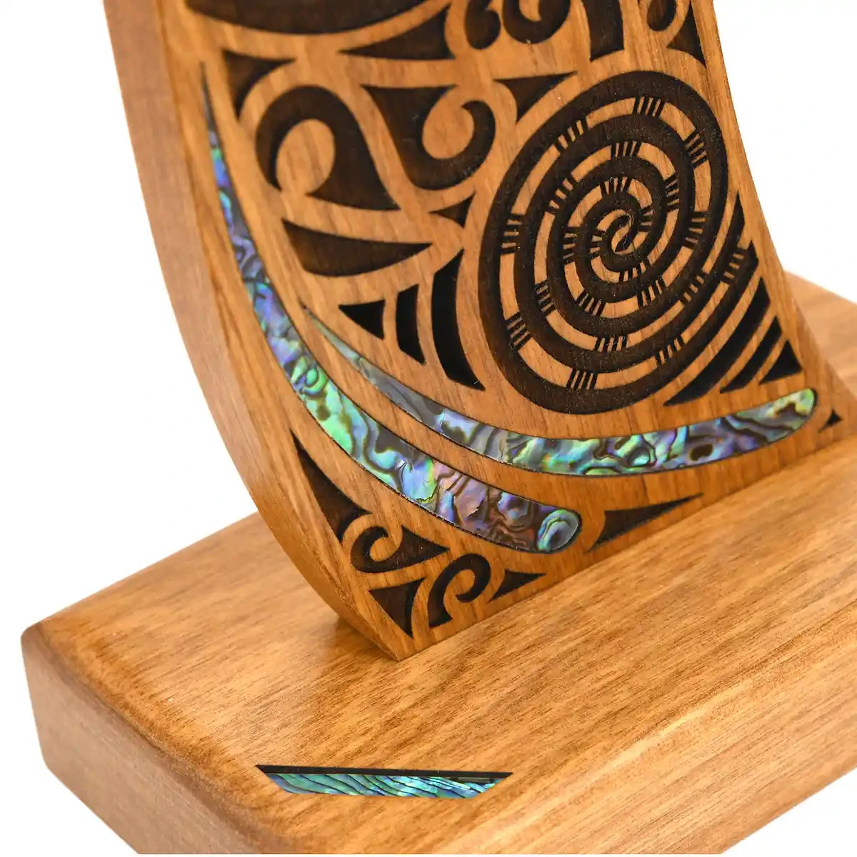 Waka Stern trophy award: Leadership
