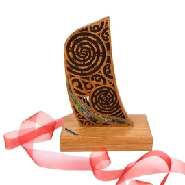 Waka Stern trophy award: Leadership