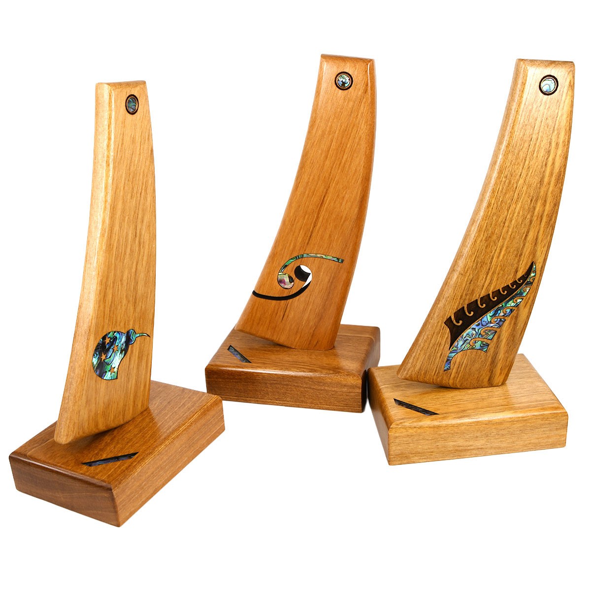 Toki trophy award: strength, courage