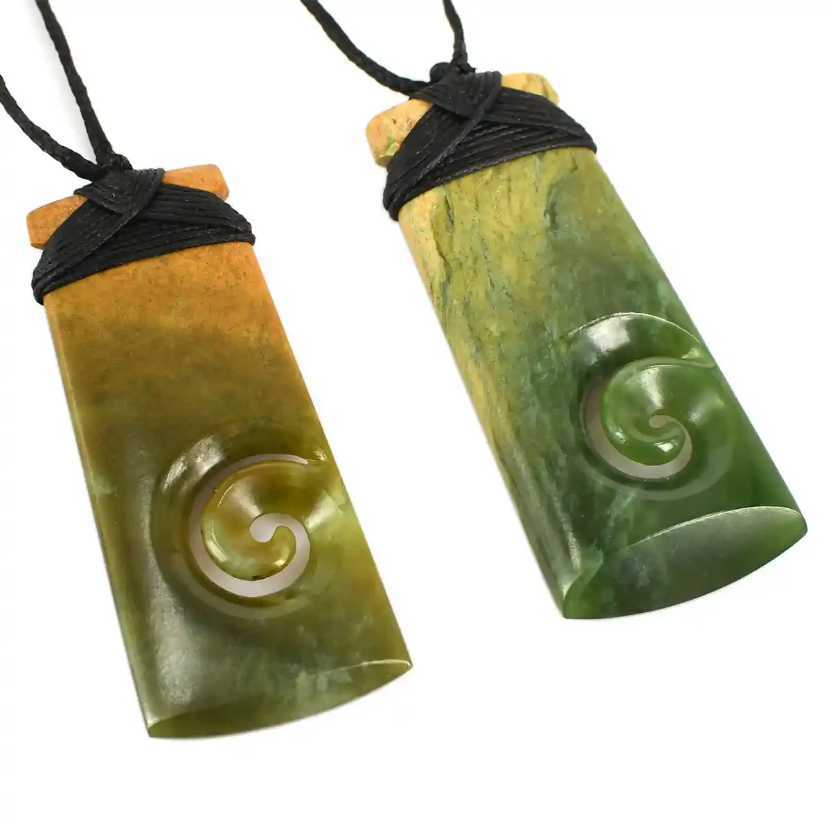 Toki with single koru