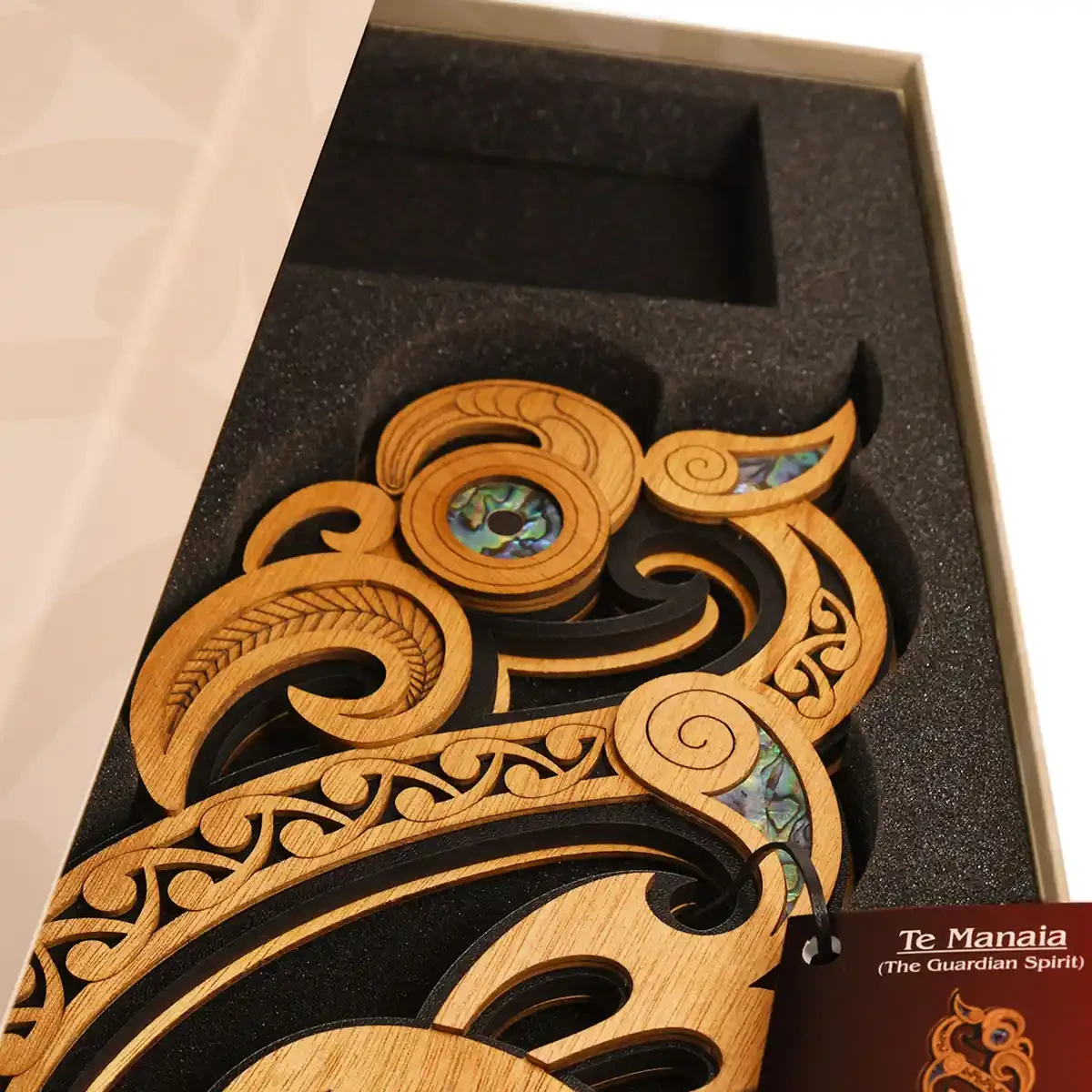 Māori Manaia wall decoration