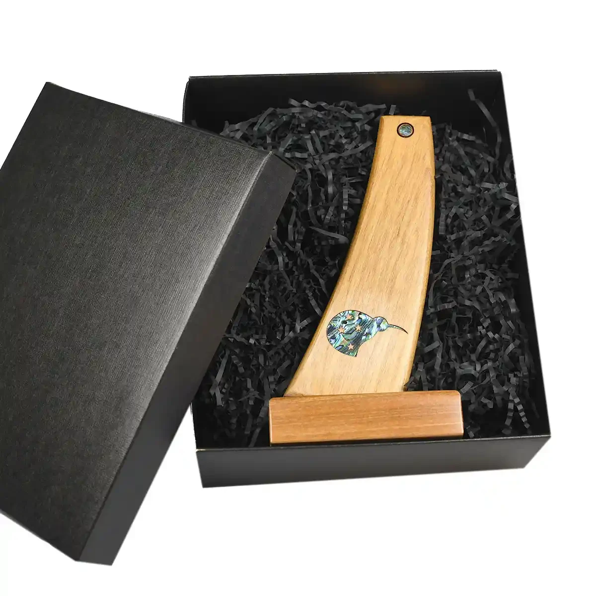 Gift boxes for Māori cultural trophies for premium presentation (only available with a Māori cultural trophy)