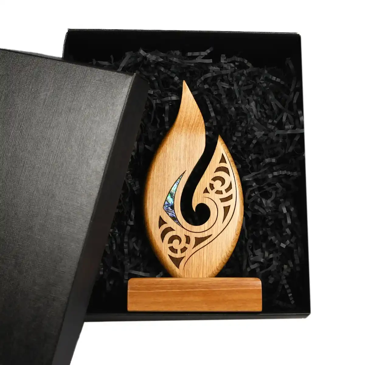 Gift boxes for Māori cultural trophies for premium presentation (only available with a Māori cultural trophy)