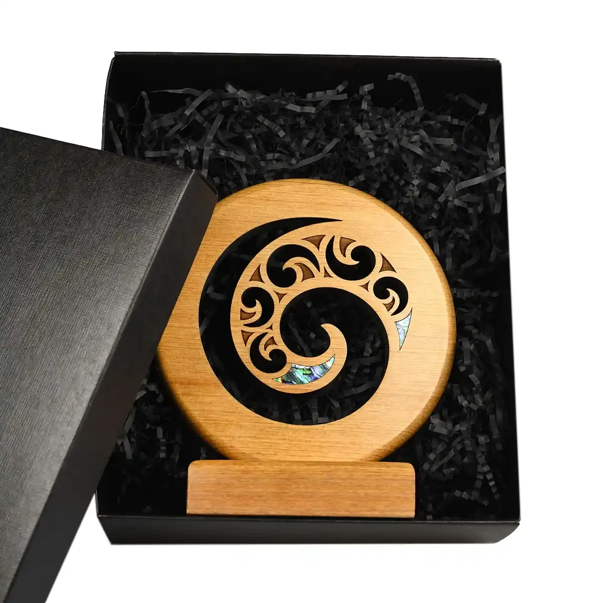 Gift boxes for Māori cultural trophies for premium presentation (only available with a Māori cultural trophy)