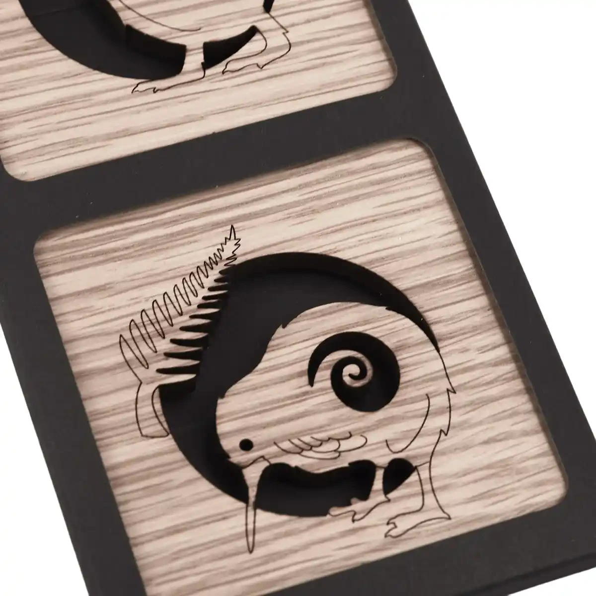 Oak timber coasters with kiwi