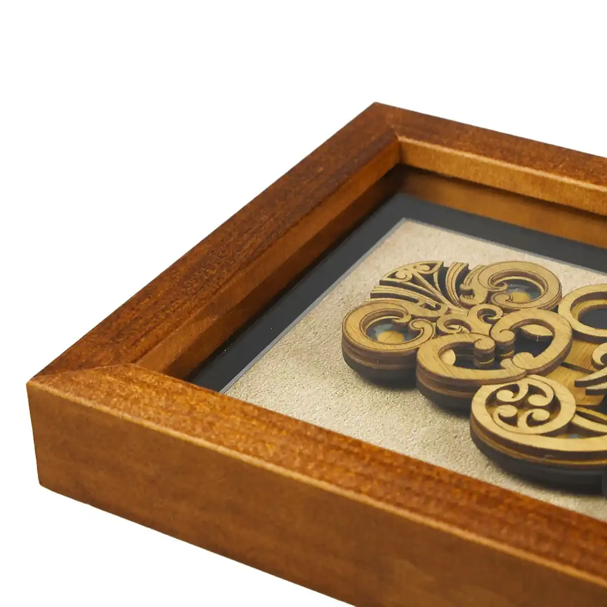 Large framed Māori tiki