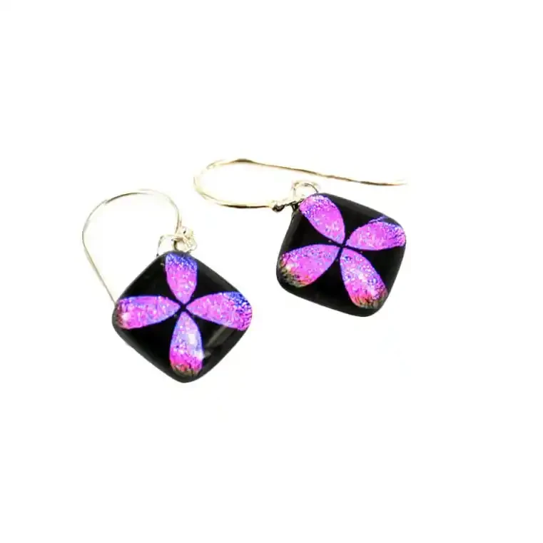 Purple glass earrings with tapa design
