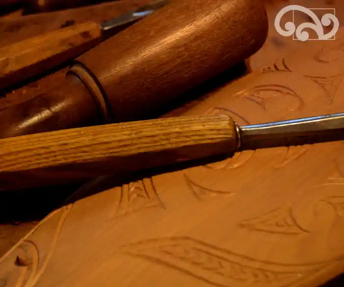 Carving tools